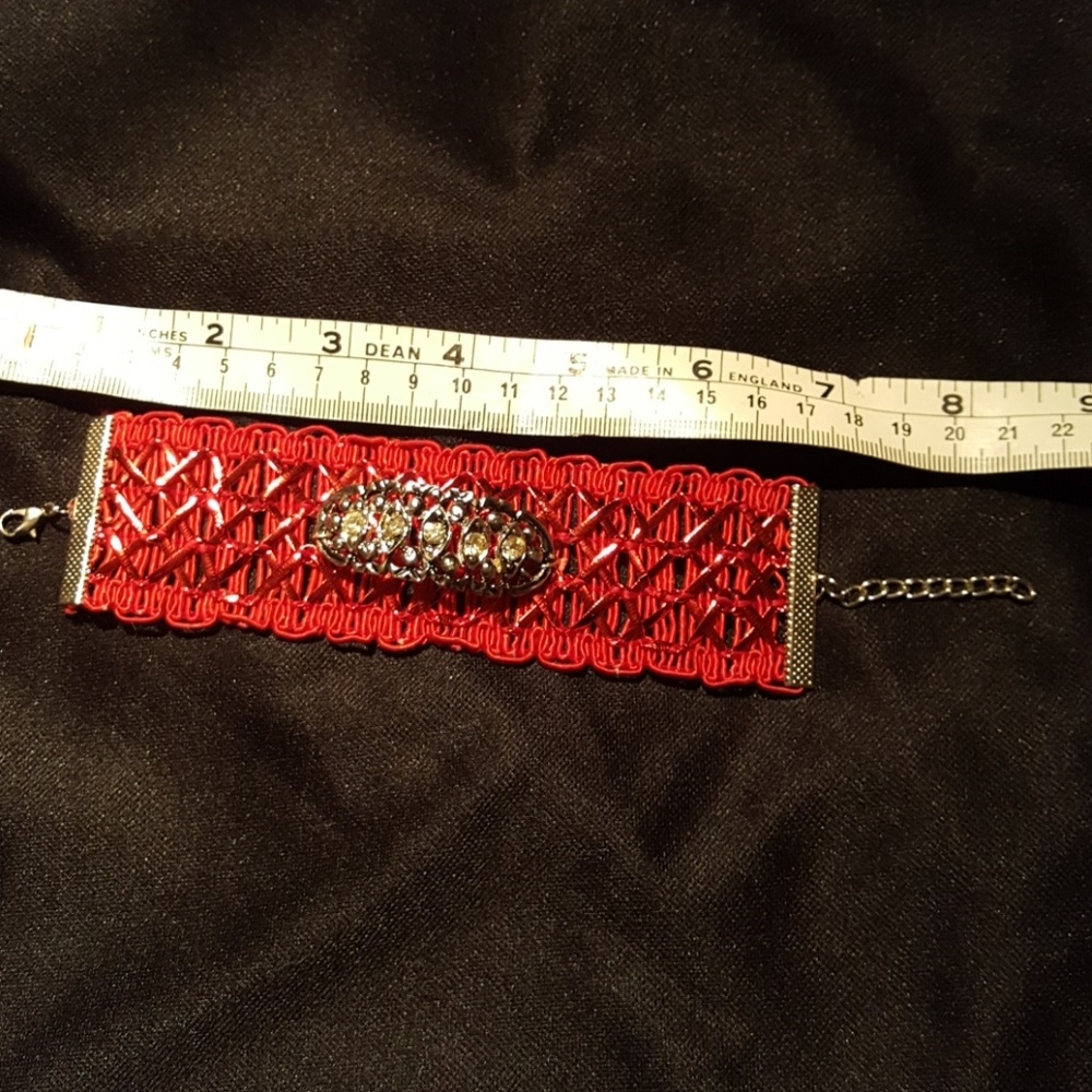 Vintage Buckle Bracelet - Picture 2 of 5
